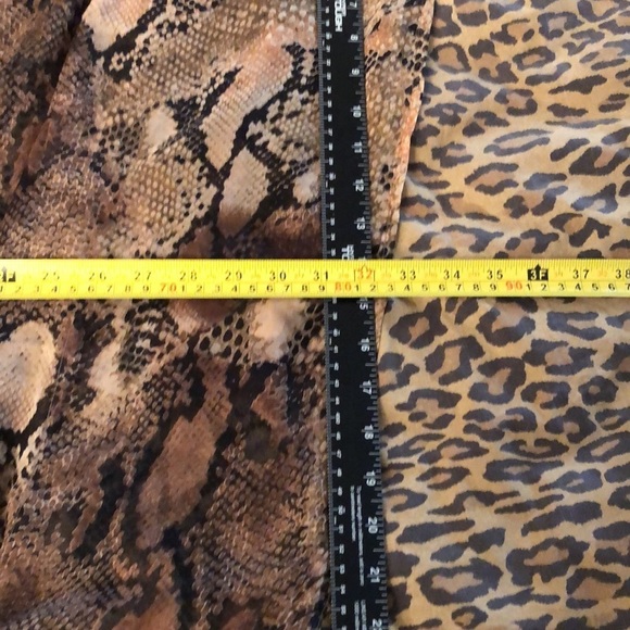 Brown & black reptile print semi  sheer cover up ,Tunic / Poncho like new - Picture 8 of 13